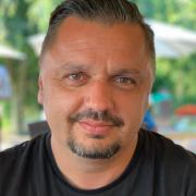 Dedic Dennis